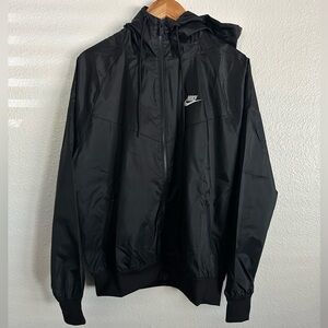 Nike Sportswear The Windrunner Windbreaker Jacket ACG SB DA0001 Men’s Size Small